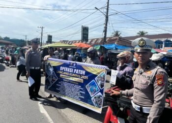 Satlantas Polres Kampar Sosialisasikan Operasi Patuh Lancang Kuning 2025 Lewat Spanduk!