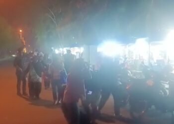 Gas Air Mata Polisi Bikin Pedagang UMKM Digulis Pontianak Berhamburan