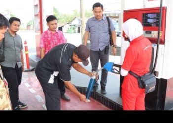 Klarifikasi Pertamina: Kendaraan Pajak Mati Tetap Bisa Isi Pertalite dan Solar Subsidi