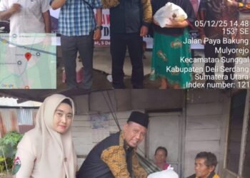 Keluarga Besar PUJAKETARUB Safari Jum’at Berkah, Berikan Ratusan Paket Bantuan Kepada Para Korban Banjir
