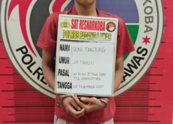 Berusaha Kabur dan Propokasi Warga Saat Didatangi Polisi, Pengedar Sabu Akhirnya Pasrah