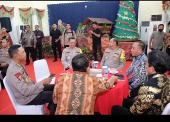 Pererat Tali Silaturahmi, Kapolda Kalbar Kunjungi Kediaman Wakil Gubernur dan Sekjen MDAN