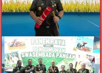 Kajati Sumatera Utara Dr.Harli Siregar Terima Tanda Kehormatan Satya Lencana Wira Karya Dari Presiden Republik Indonesia