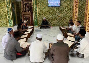 Bangun Akhlak dan Ketakwaan, Warga Binaan Lapas Kelas IIA Pekanbaru Ikuti Pengajian Rutin