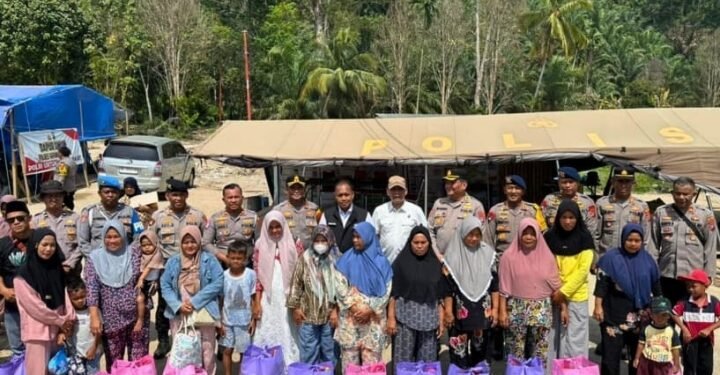 Polri Hadir Mengawal Hunian Tetap Warga Terdampak Bencana di Tapanuli Selatan
