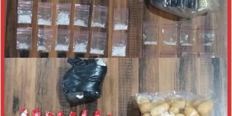 Polrestabes Surabaya Amankan 2 Tersangka Pengedar Narkoba,109gr Sabu dan 2.000 Pil LL Disita