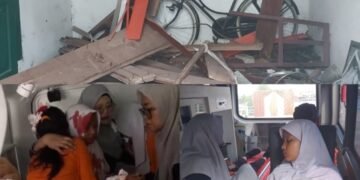 Wisata Sejarah Berujung Petaka: Lantai Tangsi Belanda Runtuh, Belasan Siswa Luka-Luka