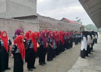 Apel Pagi SMK Yayasan Nusa Indah Tanamkan Kedisiplinan dan Semangat Kebersamaan 