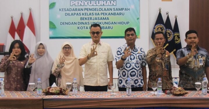 Lapas Kelas IIA Pekanbaru Gandeng DLHK, Warga Binaan Dibekali Penyuluhan Pengelolaan Sampah