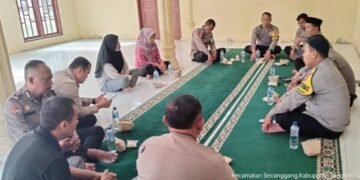 Kapolsek Secanggang Pimpin Kegiatan Binrohtal Untuk Tingkatkan Iman dan Integritas Personil 