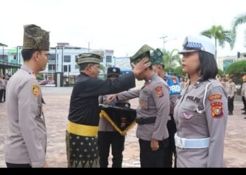 Polres Dumai Launching Penggunaan Tanjak dan Slempang Bersama LAM