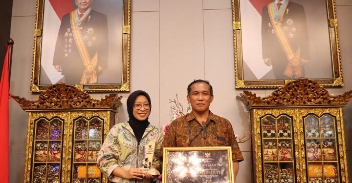 PTBA Raih Anugerah Keterbukaan Informasi Publik 2025 Kategori BUMN