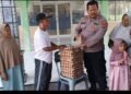 Kapolres Lhokseumawe Salurkan Bantuan Telur untuk Pengungsi di Dewantara