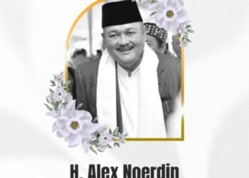 Sedikit Kenangan Tentang Alex Noerdin