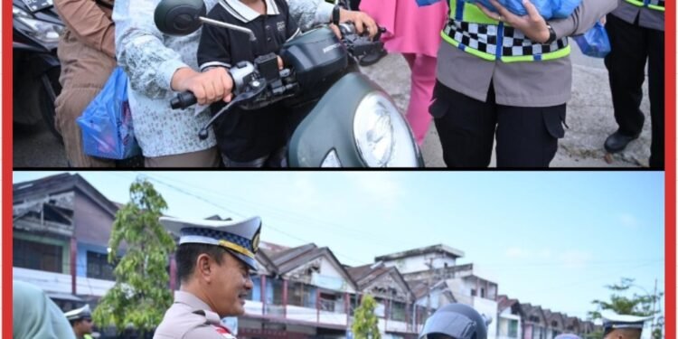 Satlantas Polres Pidie dan Bhayangkari Berbagi Takjil, Wujud Kepedulian di Bulan Ramadhan 1447 H