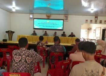 Bhabinkamtibmas Aipda Herman, Hadiri Acara Musdes Penetapan KPM BLT-DD Tahun 2026 Desa Pantai Gading 