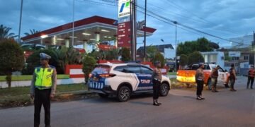 Polres Langkat Gelar Sahur On The Road dan Safari Subuh Berjamaah Bersama Masyarakat