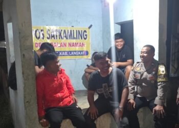 Bhabinkamtibmas Polsek Kuala Cek Pos Kamling, Perkuat Cooling System di Desa Dalan Naman