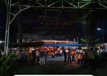 Brimob Siaga Amankan Malam Paskah di Gunungsitoli, Patroli Humanis Jaga Kamtibmas Tetap Kondusif