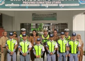 Sat Lantas Polres Pelabuhan Belawan Latih PKS di SMA Negeri 9 Medan