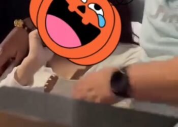 Viral !! Mantan Kanit Narkoba Malah Pakai  ‘POD Getar’ Diduga Mengandung Zat Narkotika Bersama Wanita di Tempat Umum