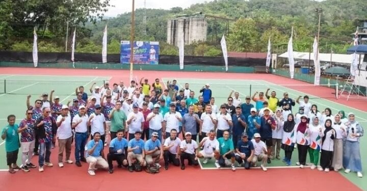 Open Tournament Tenis PTBA Dongkrak Sport Tourism Sawahlunto