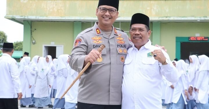 Kapolres Langkat Bina Pelajar di MAN 1 Langkat, Tekankan Disiplin, Bijak Bermedsos dan Jauhi Kenakalan Remaja