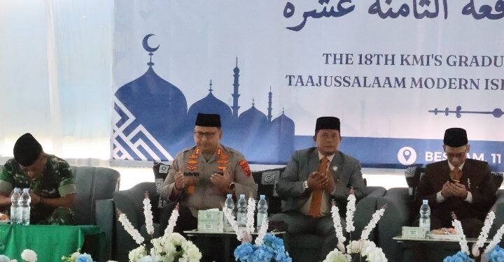 Kapolres Langkat Hadiri Wisuda Santri Pondok Pesantren Modern Taajussalam, Wujud Dukungan Polri Terhadap Pendidikan dan Generasi Muda