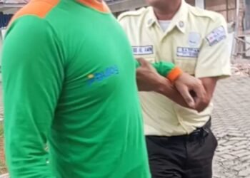 Oknum Pegawai Bulog KCP Metro Diduga Arogan Terhadap Wartawan Saat Bertugas 