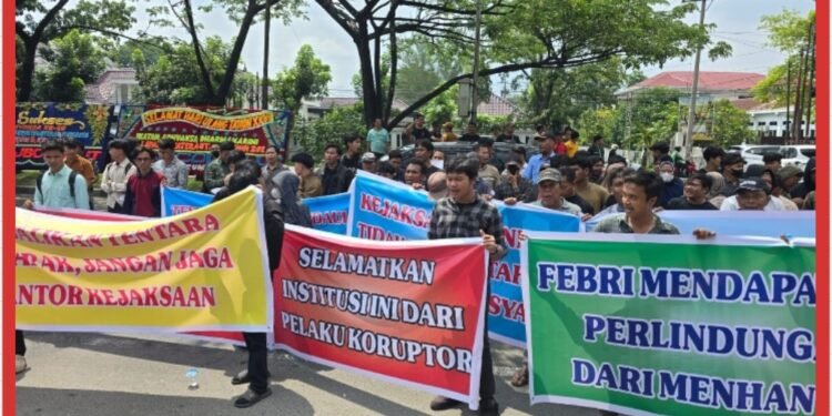 AMPH Sumut Kecewa Kejagung Tak Berani Menahan Mantan Jampidsus