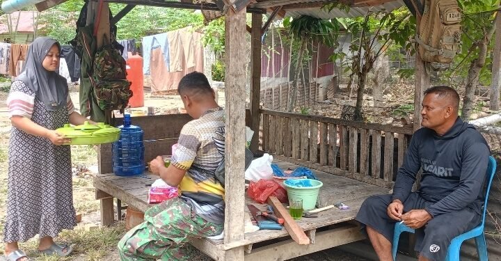 Secangkir Kopi dan Hidangan Sederhana, Cara Warga Lhok Panah Menjamu Satgas TMMD Ke-129 Kodim 0102/Pidie