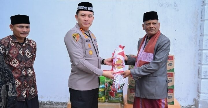 ‎‎Kapolres Pidie Pererat Silaturahmi Dengan Pimpinan HUDA Pidie, Ajak Jaga Damai Aceh dan Semarakkan HUT RI ke-81