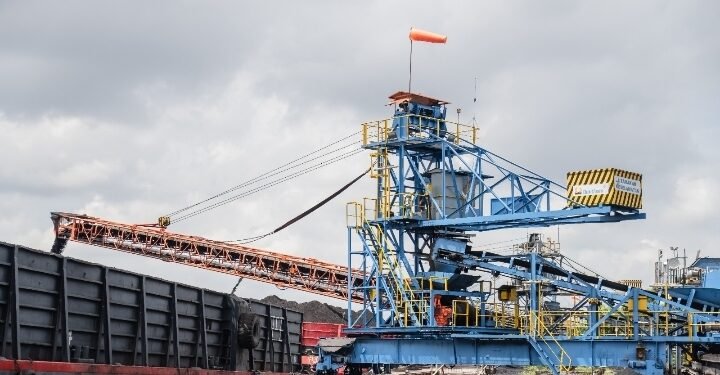 ESDM Raup Rp20,98 Miliar dari Lelang 76.742 Ton Batu Bara Sitaan