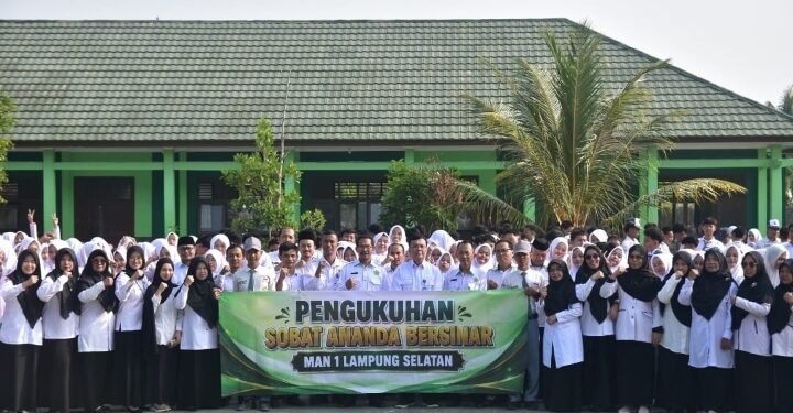 Goes To School, AKBP Rahmad : 450 Pelajar MAN 1 Diajak Berani Tolak Narkoba
