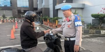 Tegakkan Disiplin Internal, Propam Polda Sumsel Razia Kelengkapan Kendaraan Personel