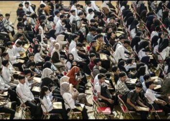 1,03 Juta Lulusan D4-S3 Menganggur, Pengamat Soroti Kesenjangan Kompetensi 