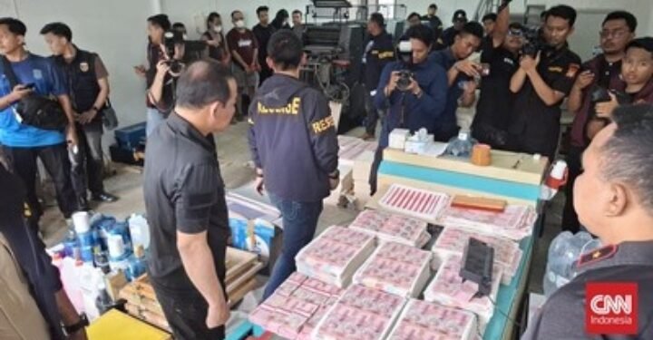 Polda Metro Ungkap Produksi Uang Palsu Rp36 Miliar, Belum Beredar