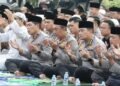 Polda Sumsel Padukan Ikhtiar Spiritual dan Kepedulian Sosial di Tengah Ancaman Karhutla