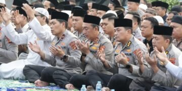 Polda Sumsel Padukan Ikhtiar Spiritual dan Kepedulian Sosial di Tengah Ancaman Karhutla