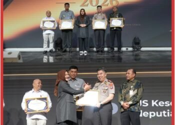 Kapolda Sumut Raih Penghargaan Achievement Person, Polda Sumut Predikat Informatif di KI Award 2026