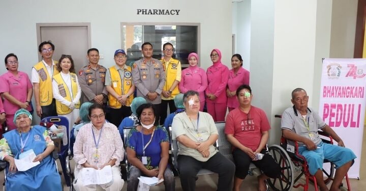 Wujudkan Kepedulian Nyata, Polres Binjai Bersama Bhayangkari Gelar Bakti Kesehatan Operasi Katarak